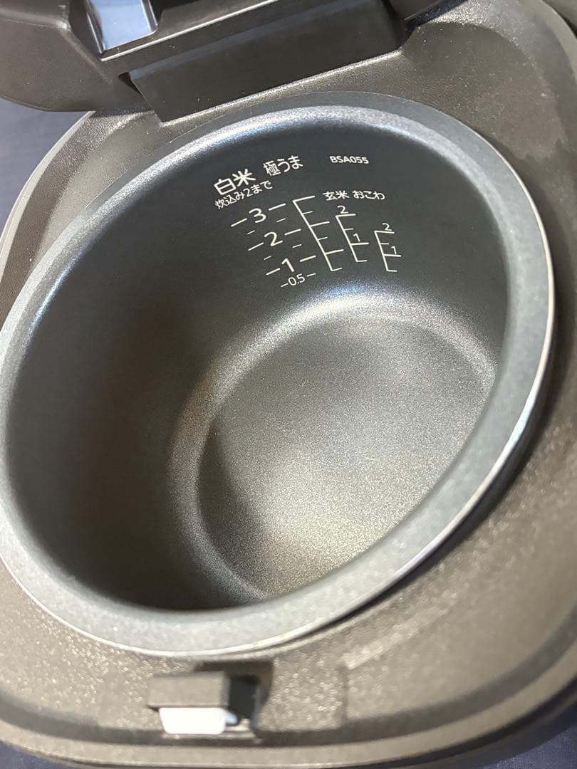【美品】タイガー マイコンジャー 炊飯器 JBS-B055 ブラック 付属品完備