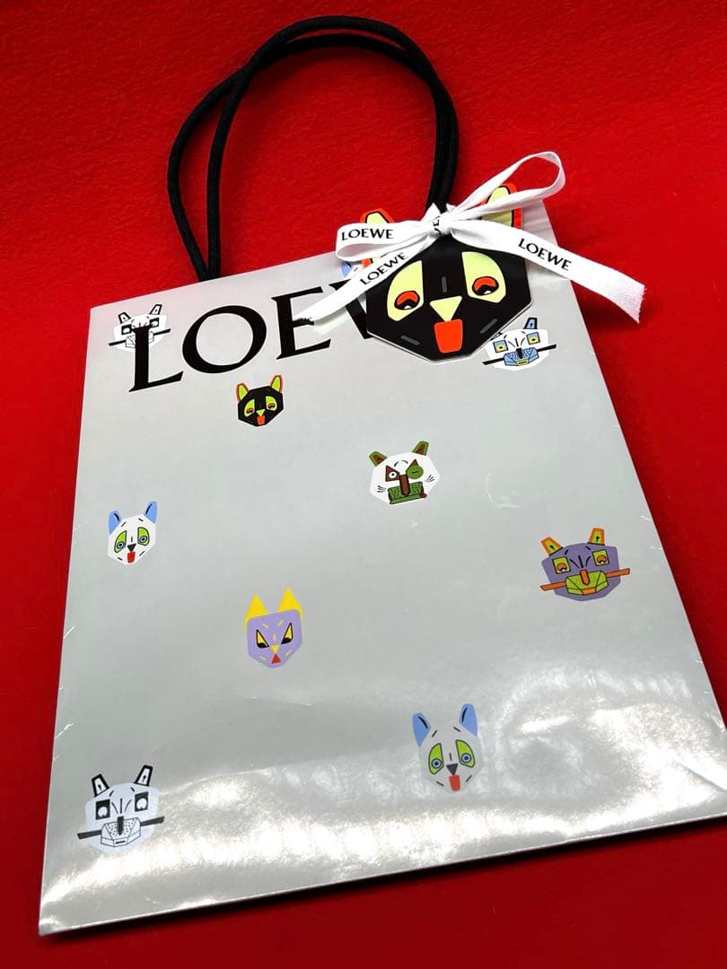 LOEWE ❣️ライトグレー バニー 　　　　限定❗️アロマキャンドル