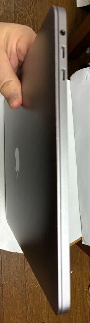 ジャンク扱い MacBook Pro 2016 8GB/256GB