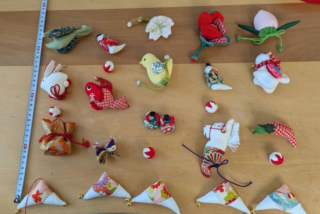 吊るし飾り【吊し台付き】　吊るし雛　桃の節句の輪下げ