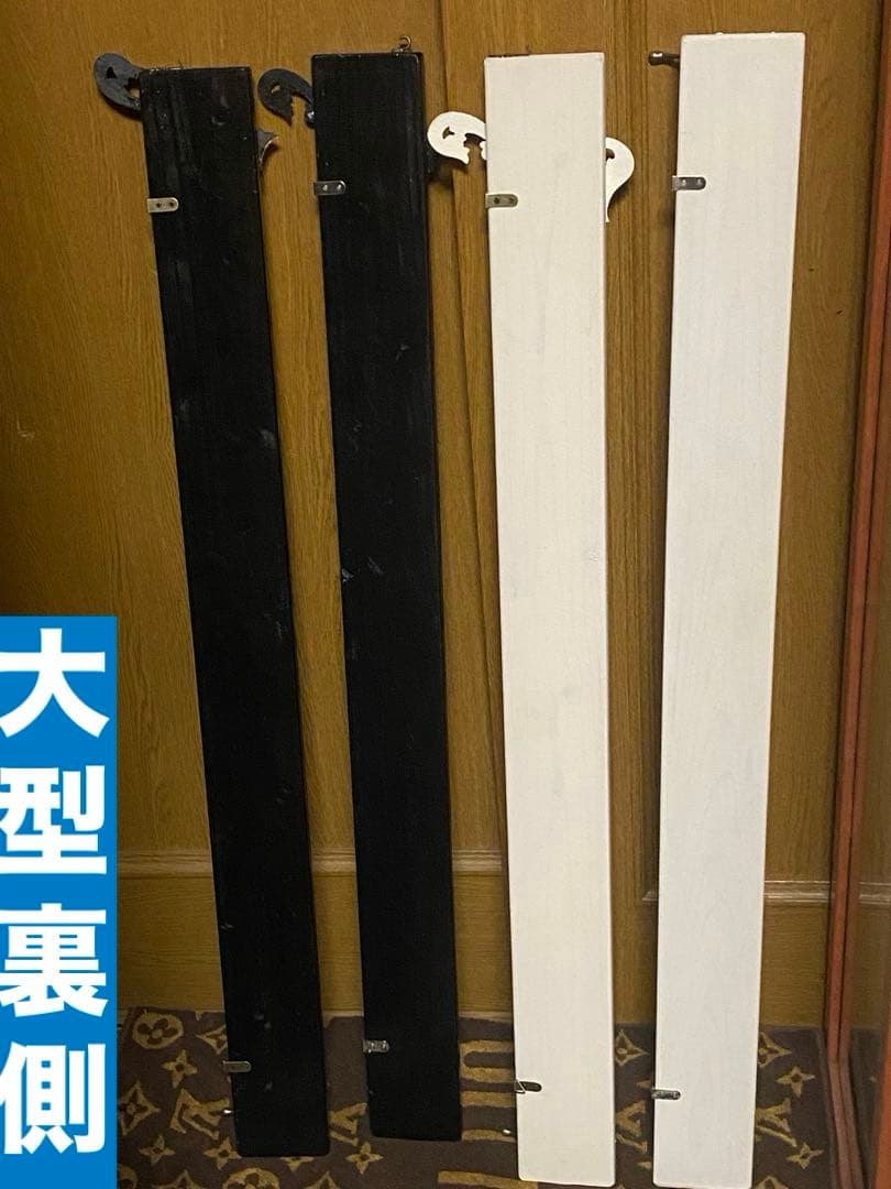ロココ調 ダマスク柄♦️壁掛け用 ハンガーフック♦️コンパクトサイズ♦️白＆青♦️送料込