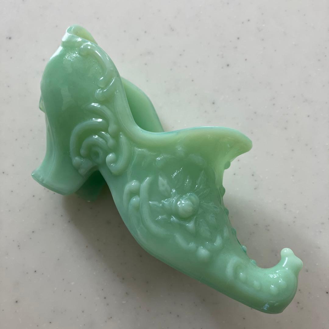 ジェダイ色　靴形の置物