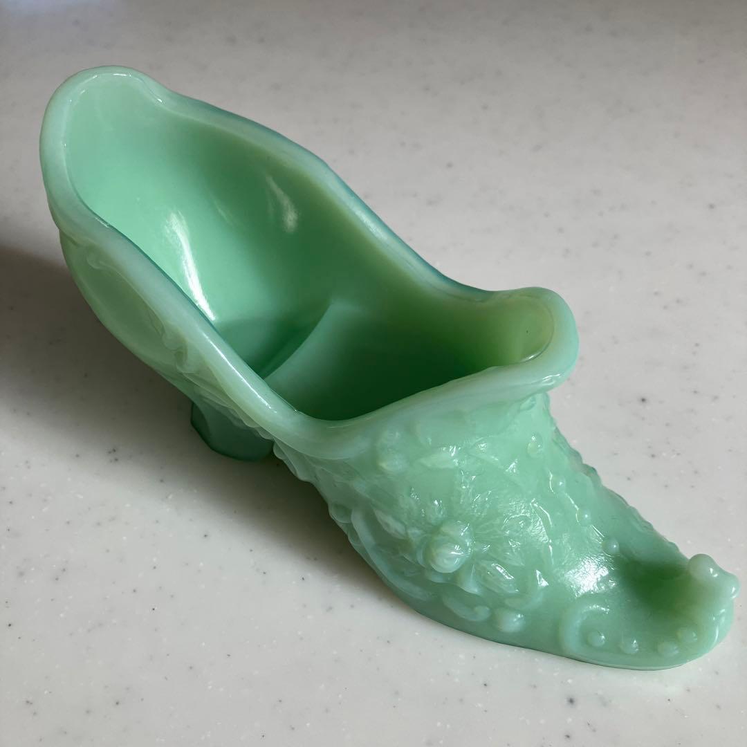 ジェダイ色　靴形の置物