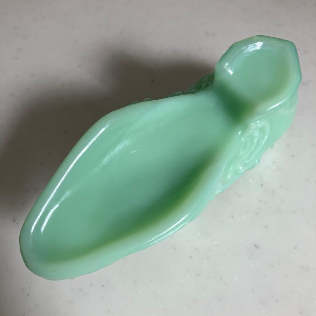 ジェダイ色　靴形の置物