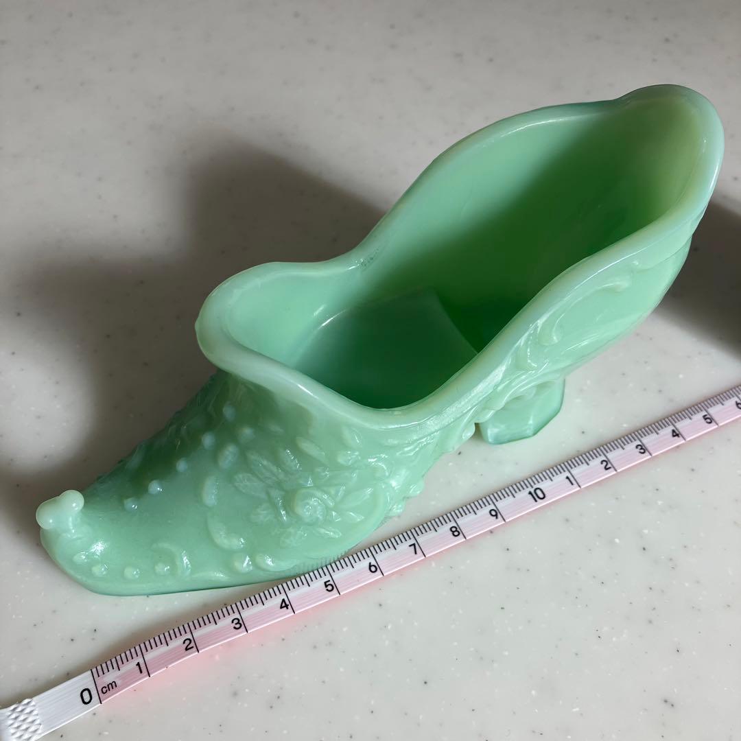 ジェダイ色　靴形の置物