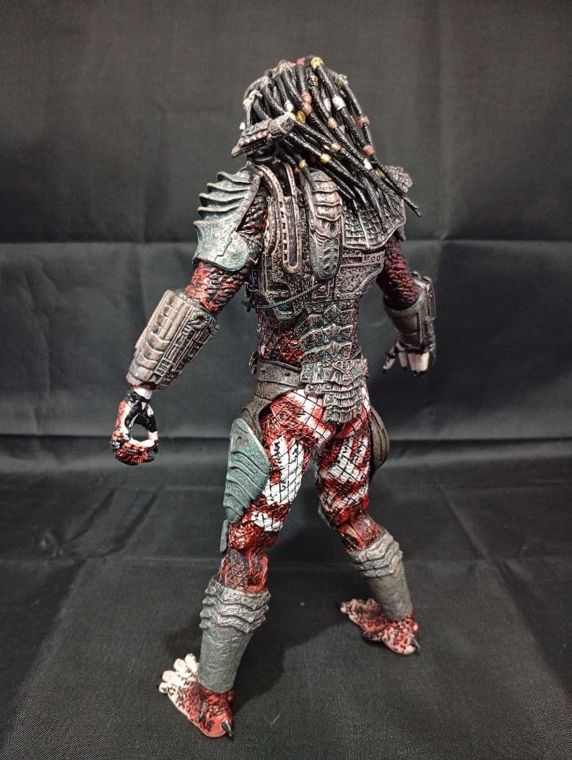 訳アリ NECA ガーディアンプレデター 箱無し