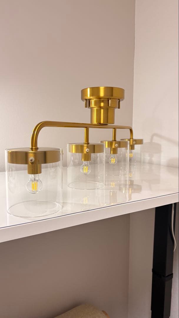 schön シーリングライト4灯 ゴールド