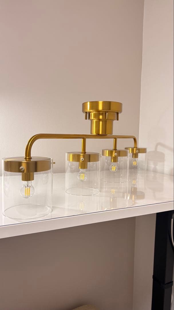 schön シーリングライト4灯 ゴールド