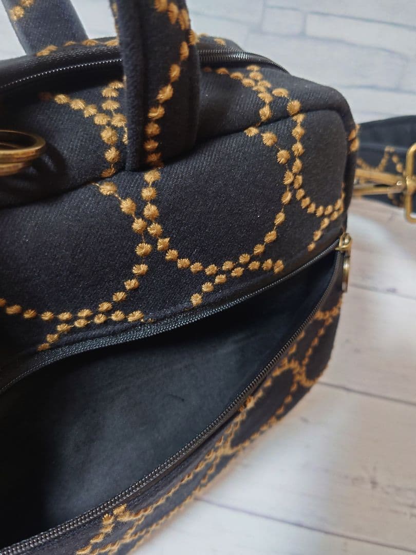 新色 dop tambourine　ミナペルホネン　ボストンバッグ