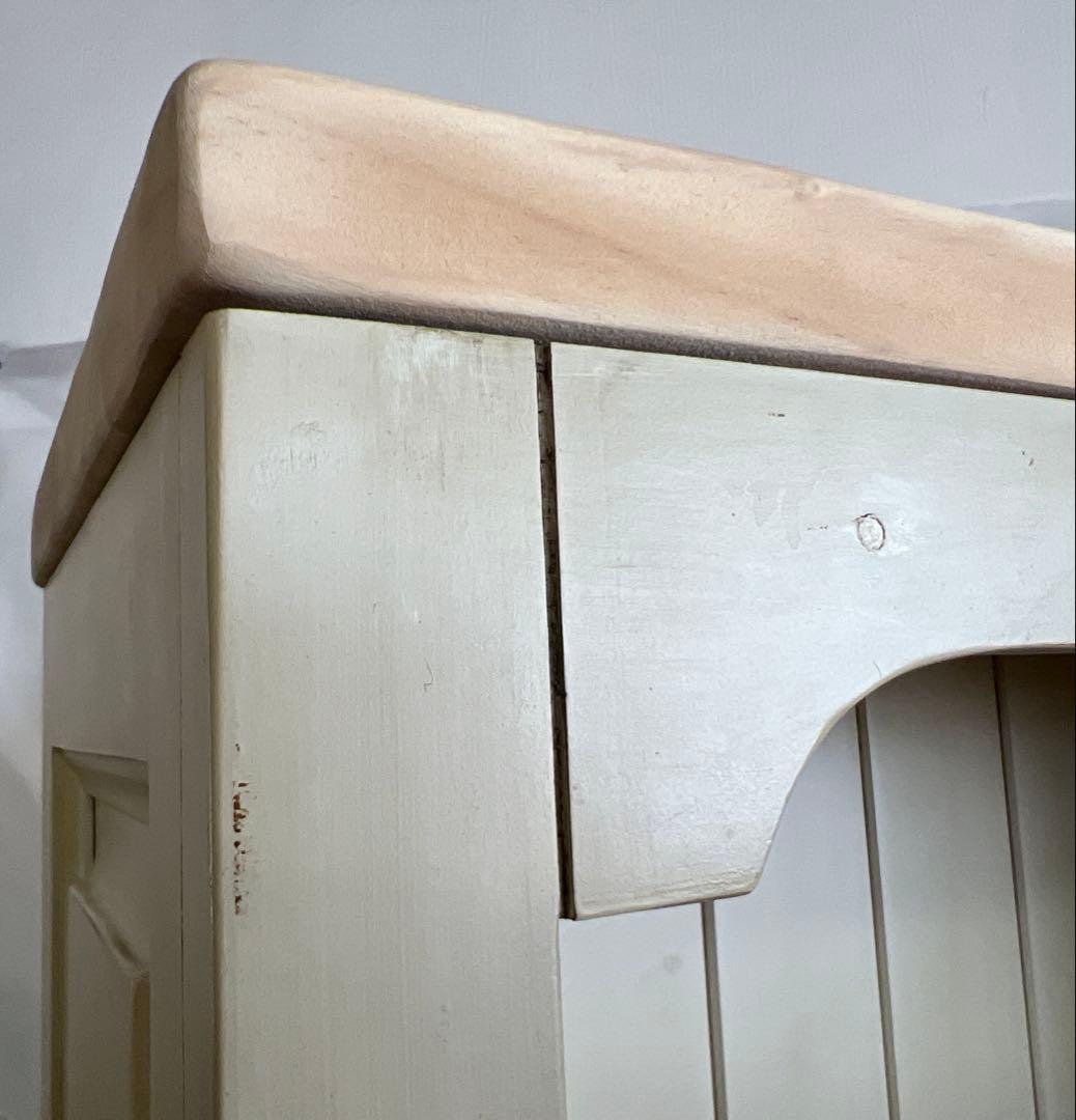 パイン材の飾り棚・ラック 小ぶりなサイズ 幅60 奥行28.5 高さ149cm