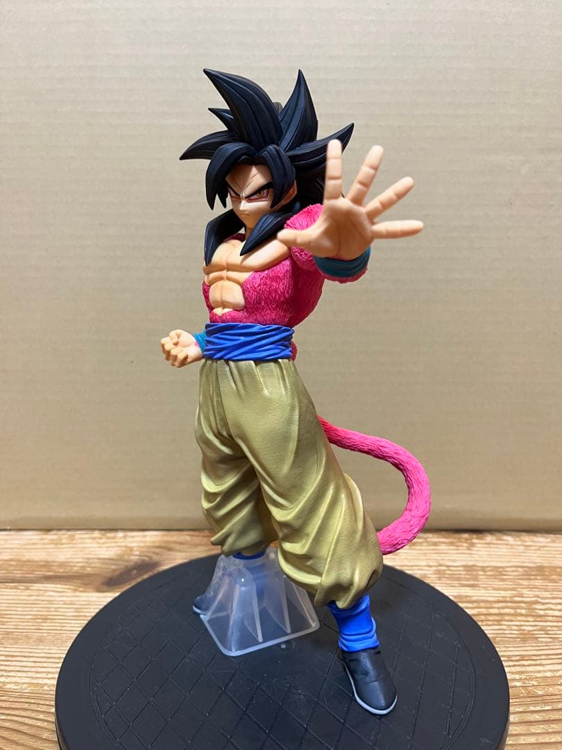 一番くじ　ドラゴンボール　 グレイテスト サイヤン B賞　超サイヤ人4　孫悟空