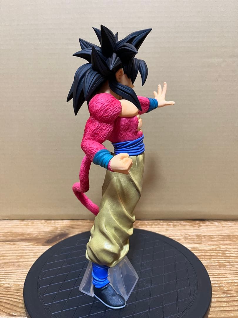 一番くじ　ドラゴンボール　 グレイテスト サイヤン B賞　超サイヤ人4　孫悟空