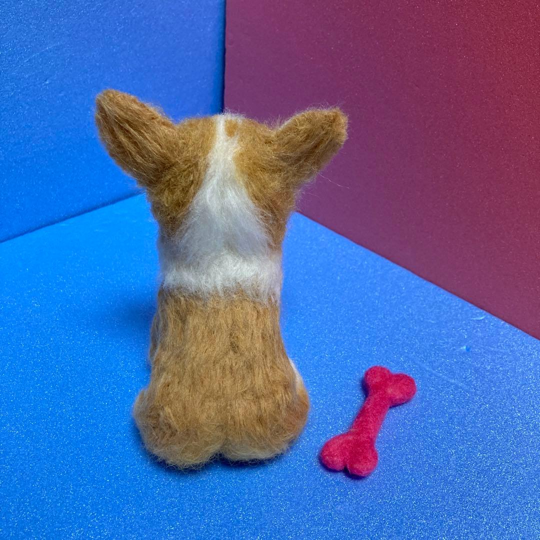 羊毛フェルトコーギー