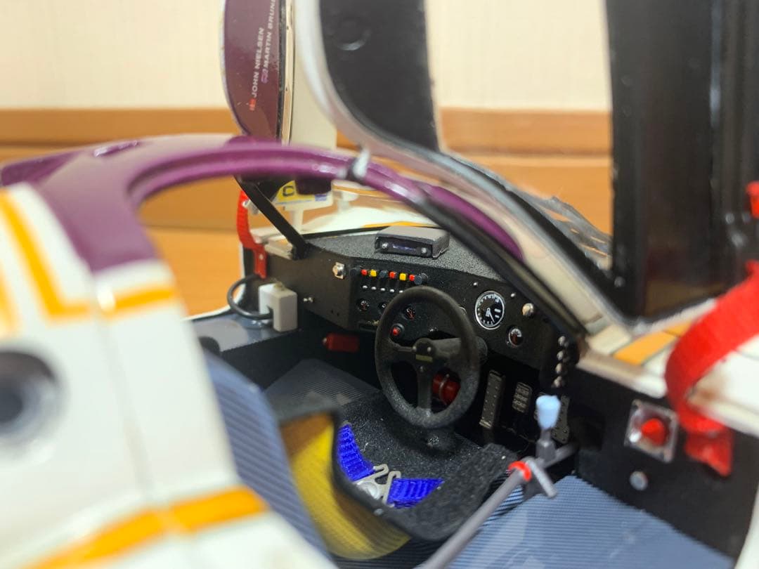 エグゾト　JAGUAR XJR-9 ♯1 ミニカー 1/18