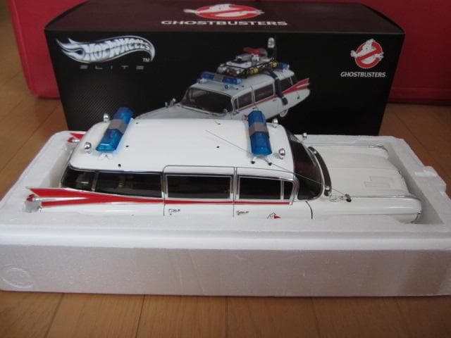 マテル　ホットウィール　ゴーストバスターズ　1/18　ECTO-1　エリート
