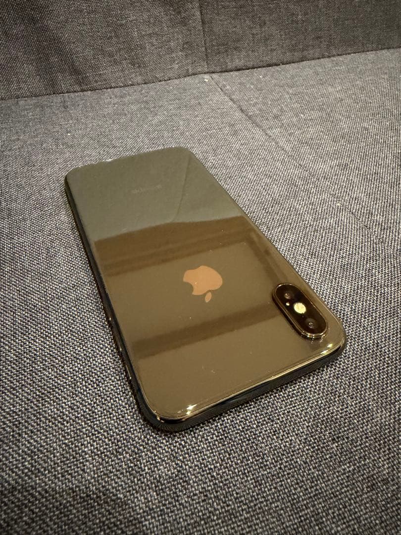 iPhone X 256GB SIMフリー バッテリー79% 画面小キズあり