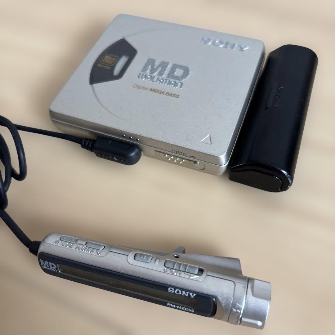 Sony MDウォークマン　MZ-E55 ソニー