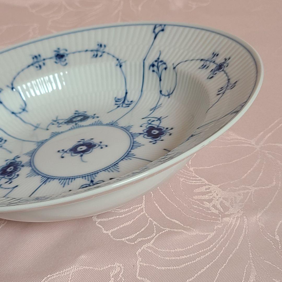 ロイヤルコペンハーゲン　ブルーフルーテッド　プレイン　プレート　え61