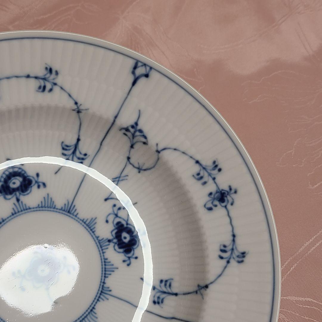 ロイヤルコペンハーゲン　ブルーフルーテッド　プレイン　プレート　え61