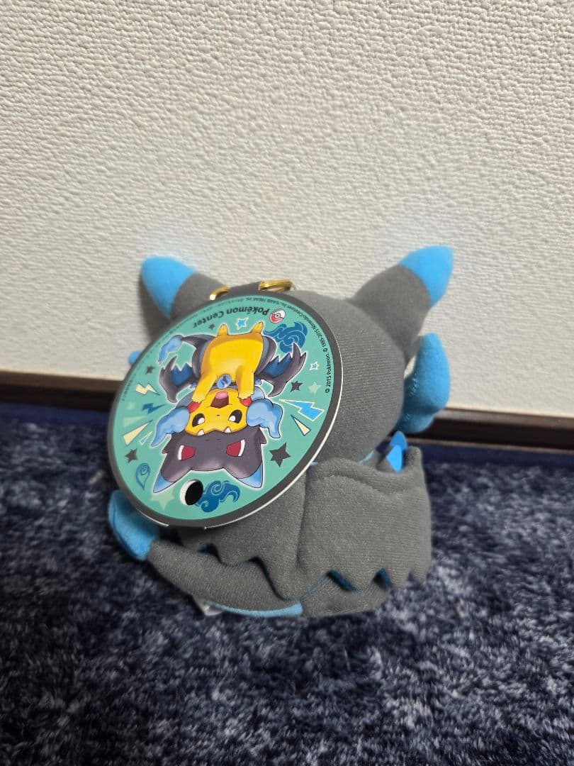 ポケモンセンター限定 メガリザードンXのポンチョ ピカチュウ タグ付き 交渉可