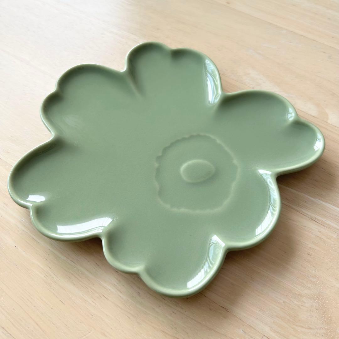 2枚セット✨マリメッコ ウニッコ 60周年 プレート セージ　20cm