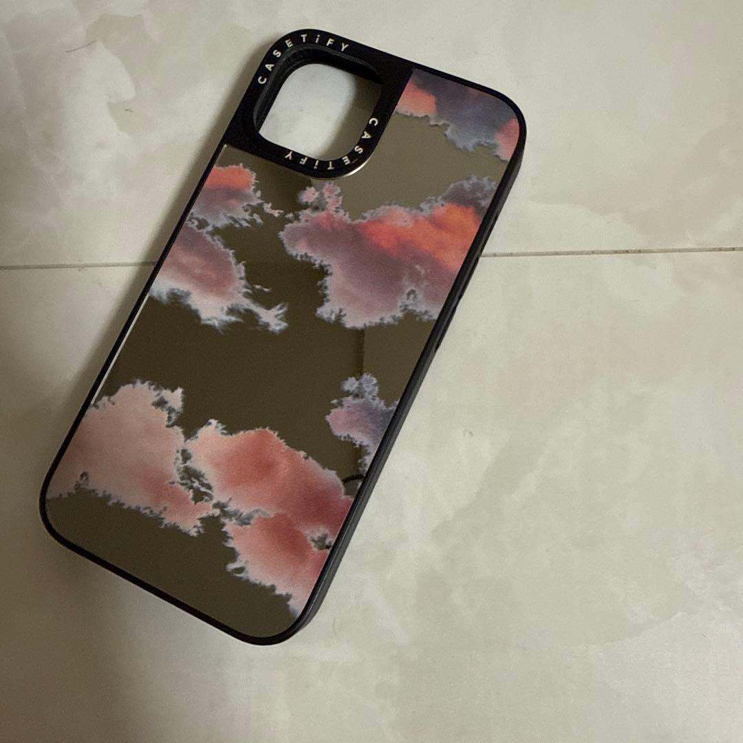 CASSETIFY 雲模様 iPhone用ハードケース