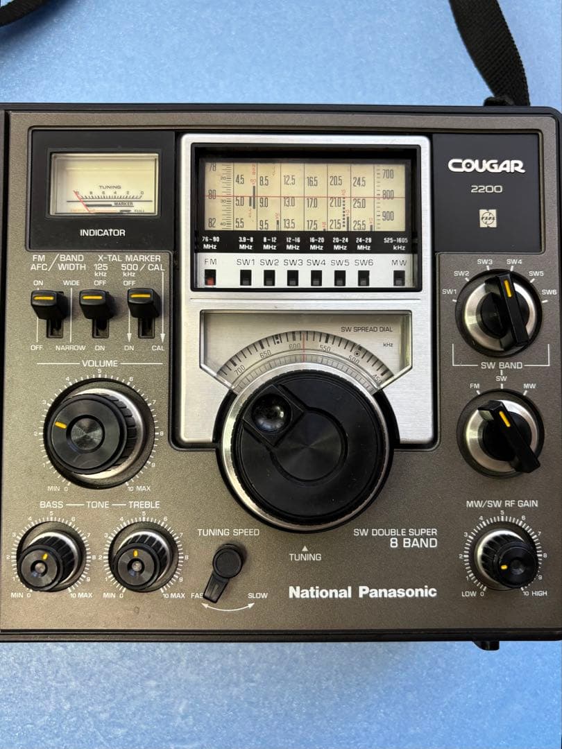 National Cougar 2200 チューナーFM・中波・短波　中古美品