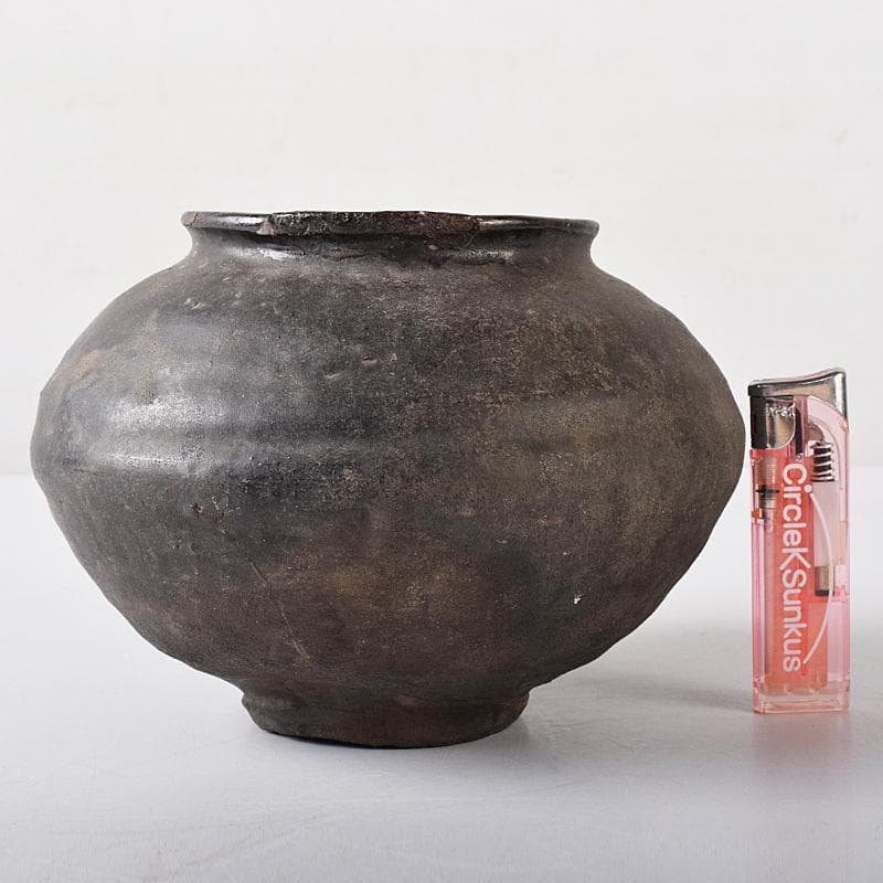 mini-fex　弥生式土器　黒釉　壷　C　R8453