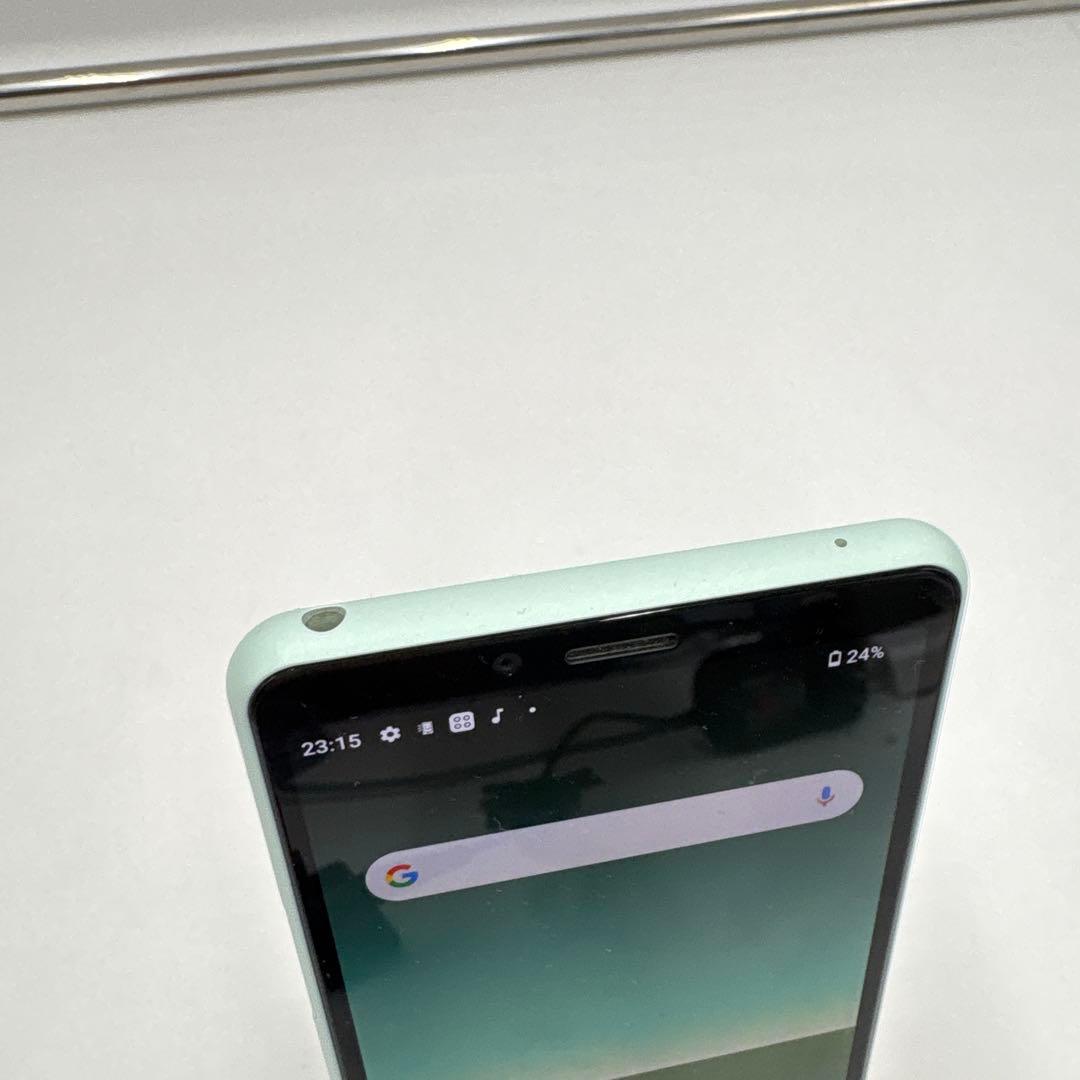 美品　Sony Xperia ホワイト docomo 本体 SO-41A