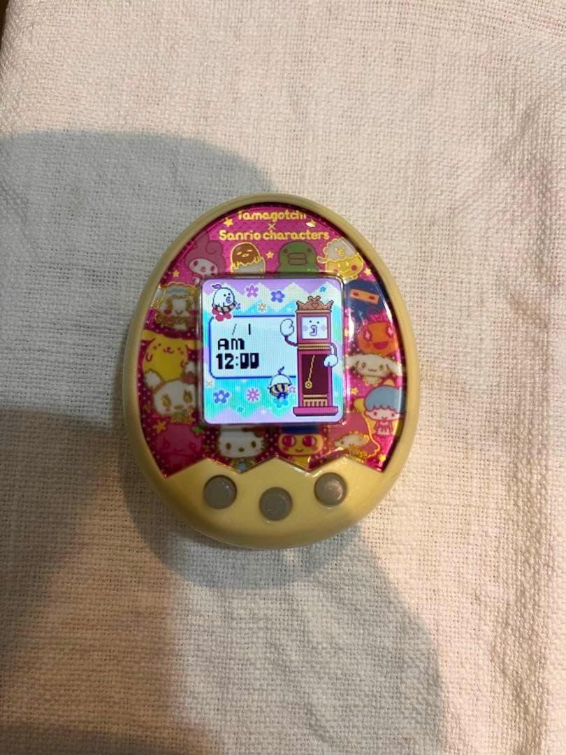 Tamagotchi m!x たまごっちみくす　サンリオキャラクターズ