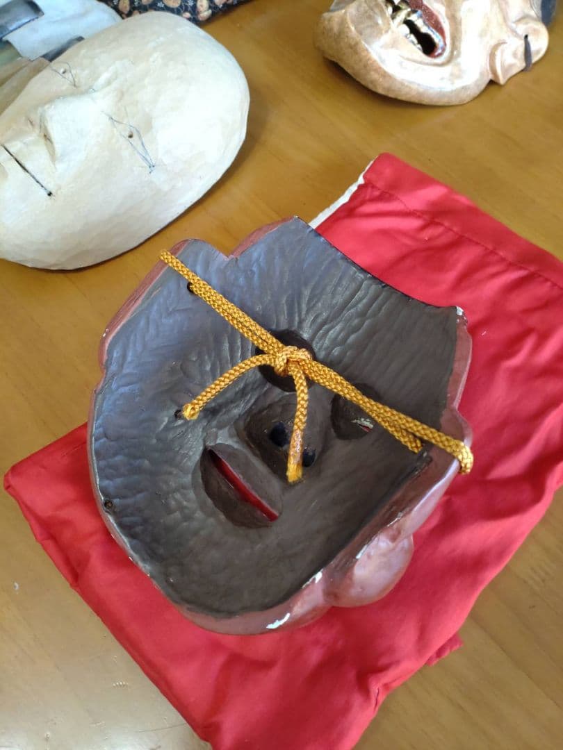 【値下げ】能面　神の面大黒、木彫り檜無垢材豊穣財福の福の神、作風と奥深さに魅了