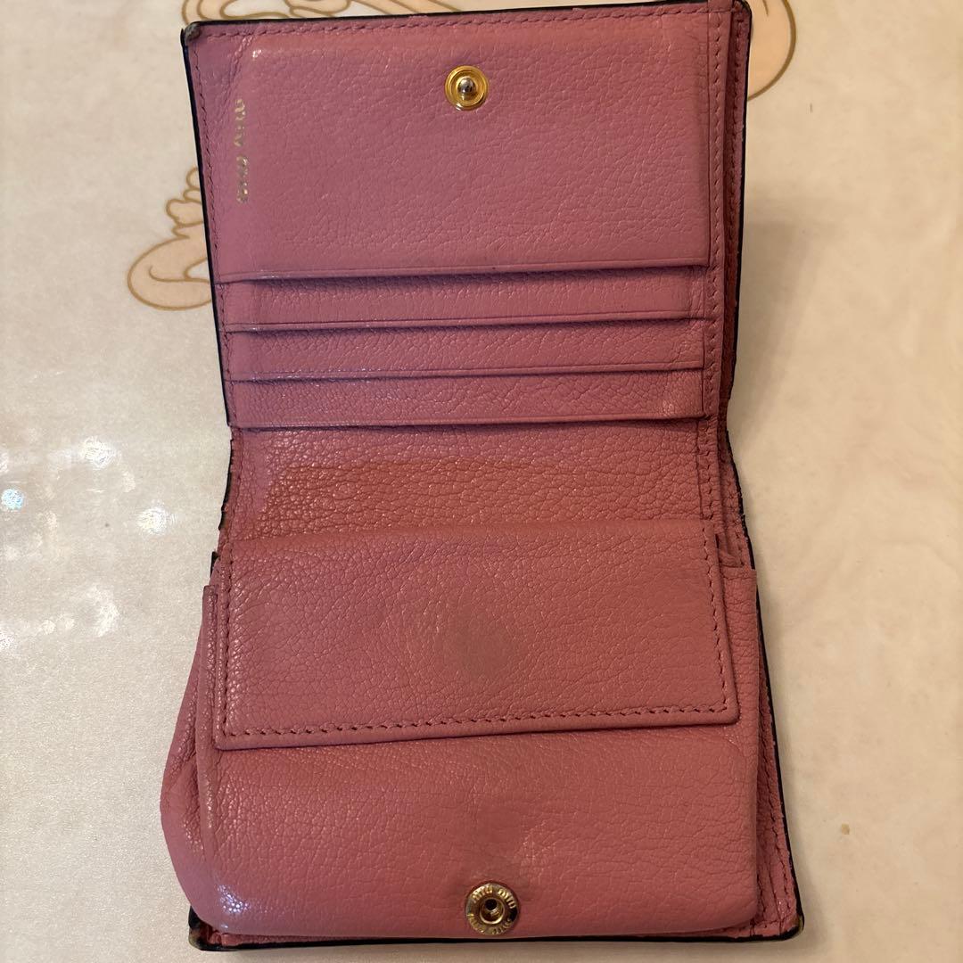 miumiu ハート　財布