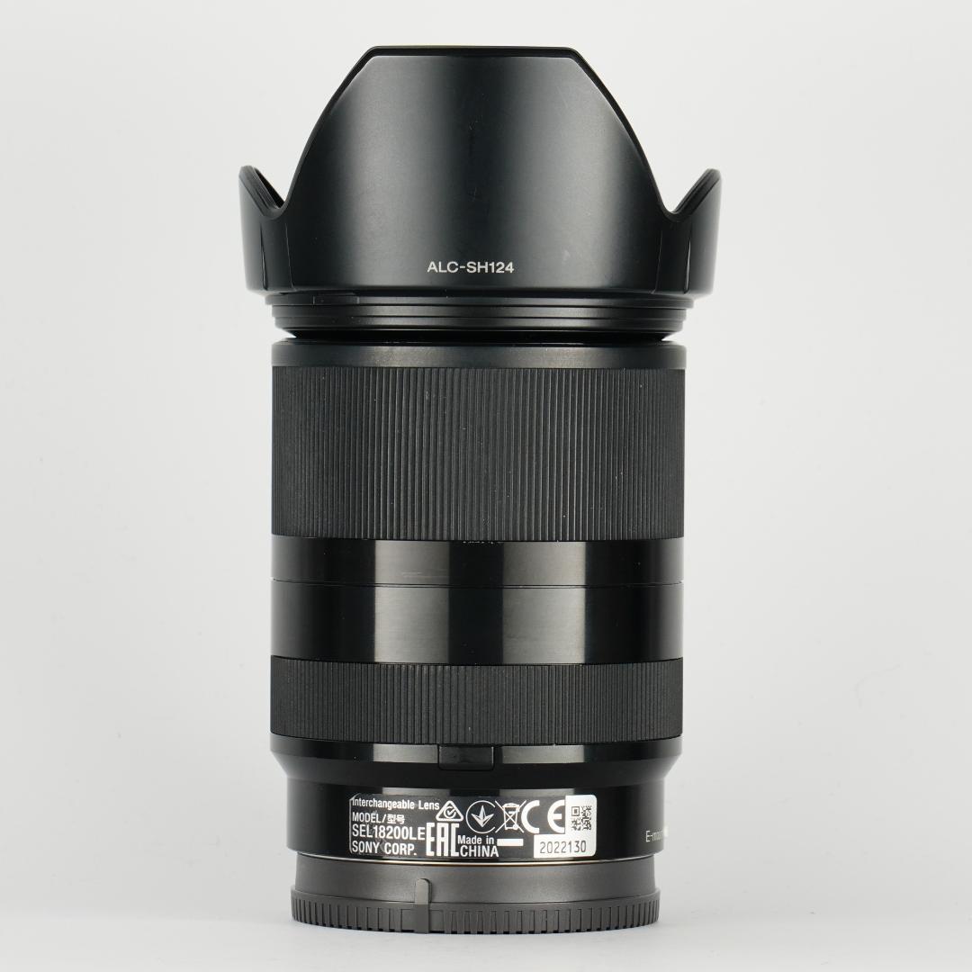 レンズ交換から解放される1本 SONY SEL18200LE 美品 130