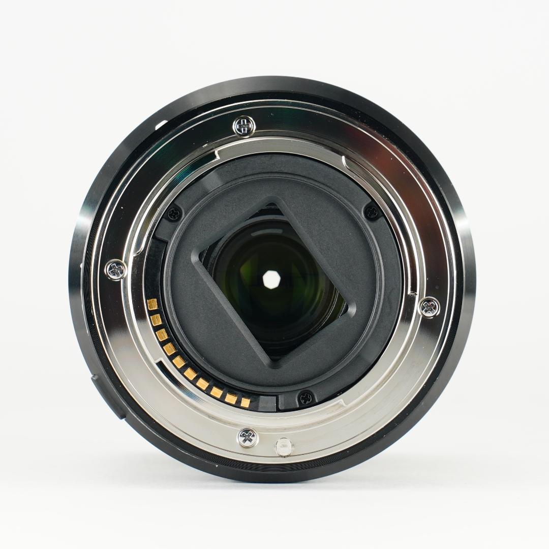 レンズ交換から解放される1本 SONY SEL18200LE 美品 130
