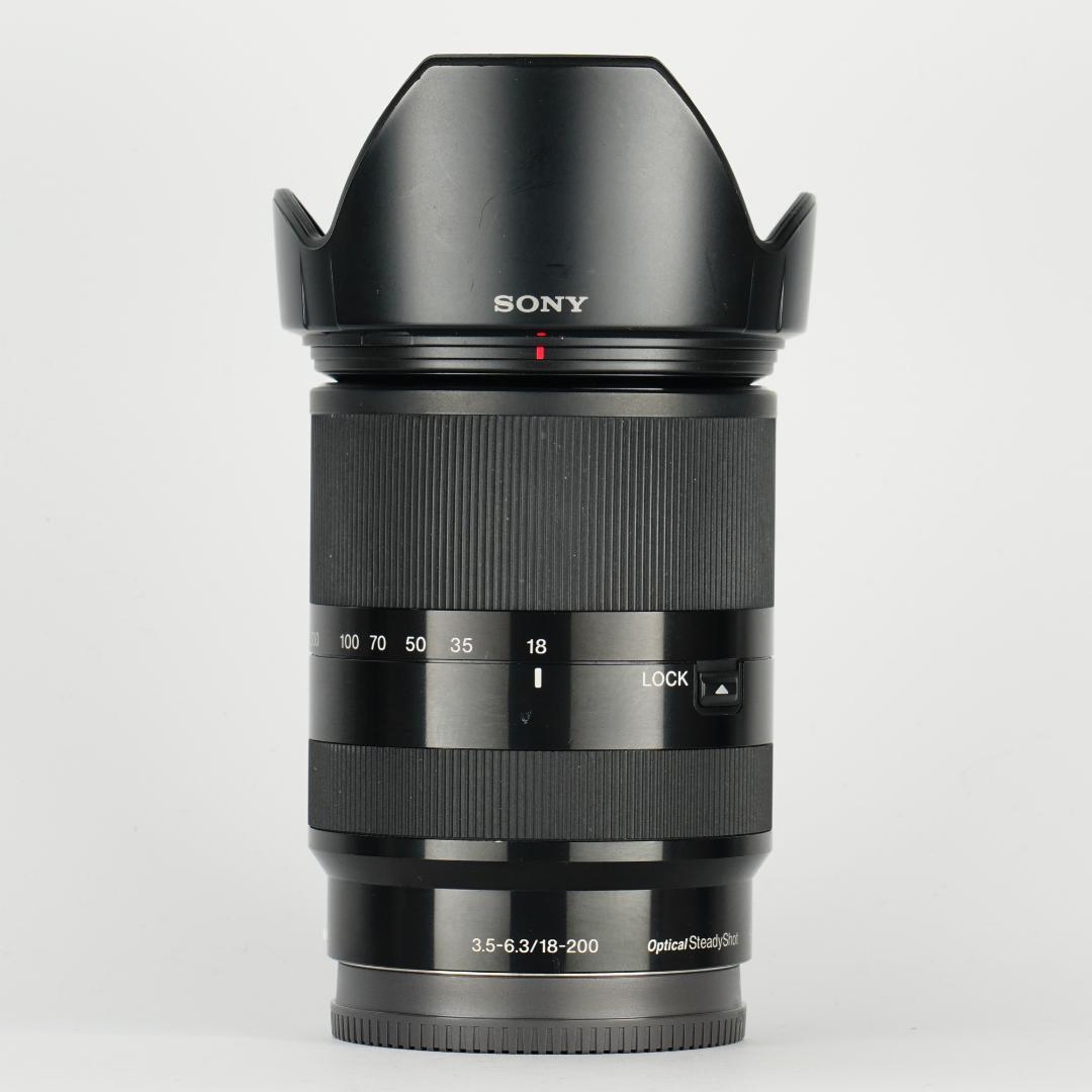 レンズ交換から解放される1本 SONY SEL18200LE 美品 130