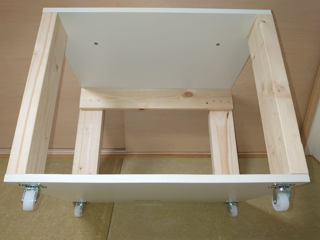 く*ち様 【移動に便利なキャスター付シンプルスタンド・⑳】パチスロ実機1台用の置