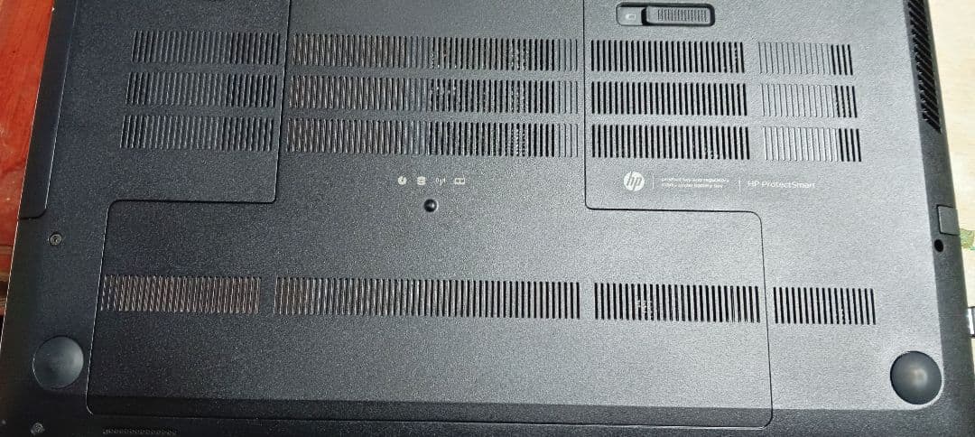 HP ノートPC ENVY 17-j100/CTカスタムモデル