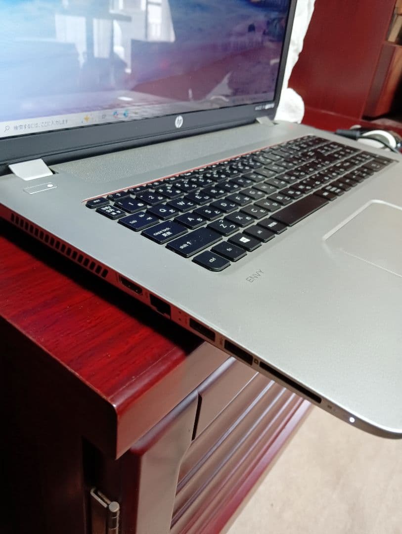HP ノートPC ENVY 17-j100/CTカスタムモデル