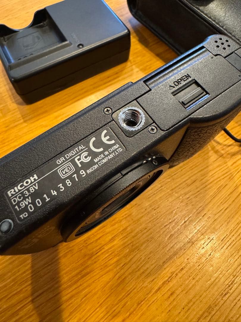 RICOH GR DIGITAL 初代