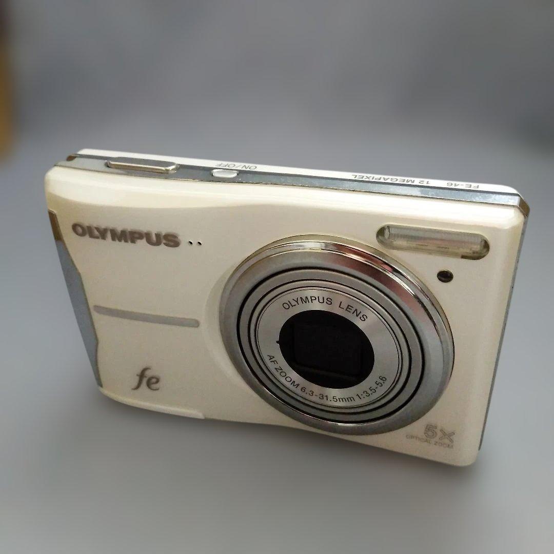 OLYMPUS CAMEDIA FE-46　ホワイト
