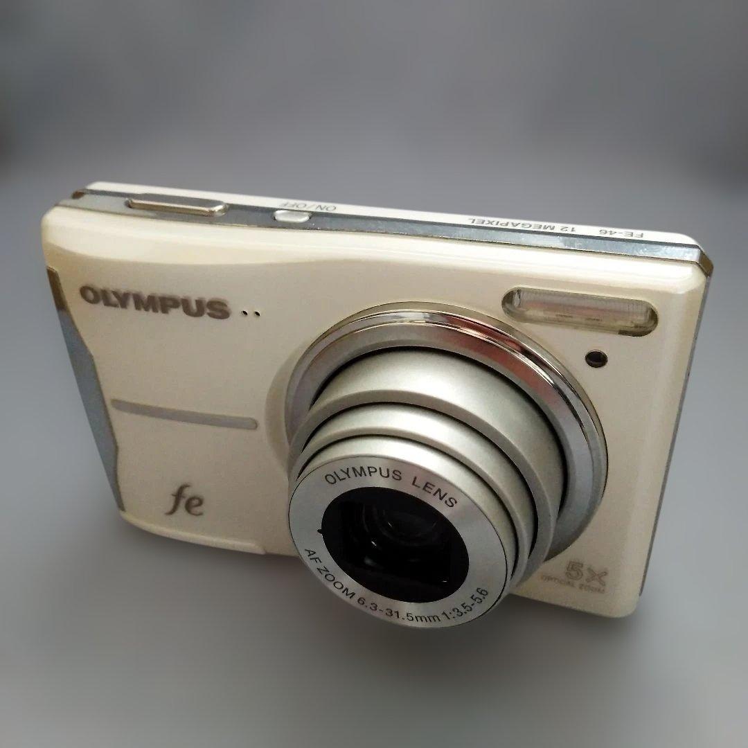OLYMPUS CAMEDIA FE-46　ホワイト