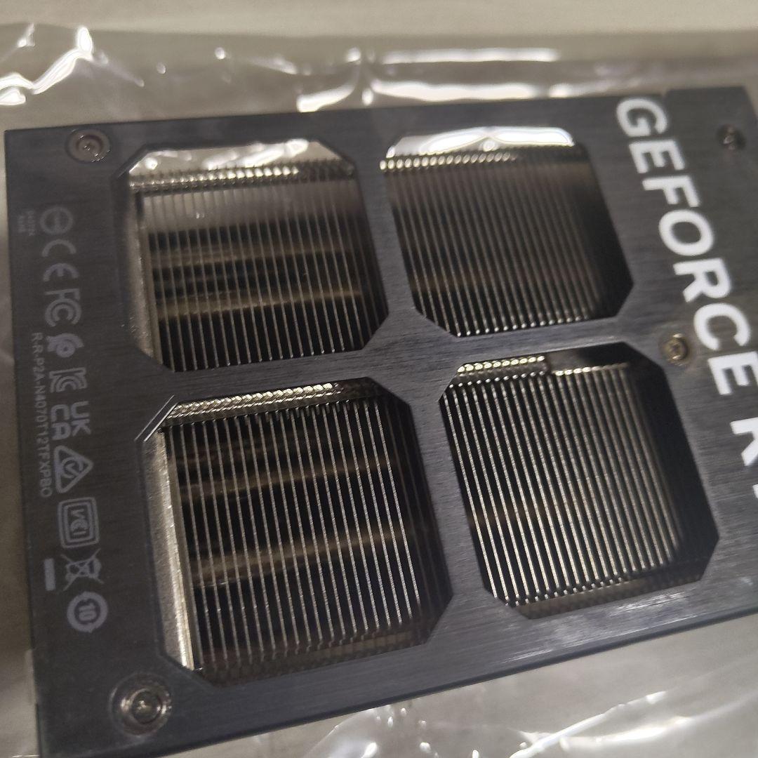 グラフィックボード・グラボ・ビデオカード PNY GeForce RTX 4070Ti SUPER 16GB