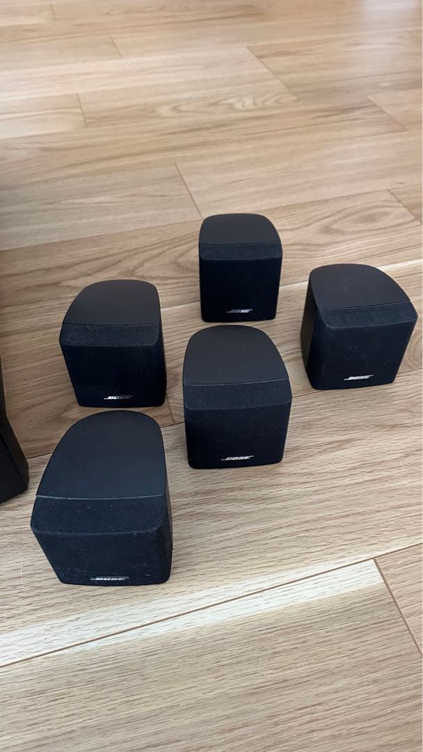 Bose サブウーファーとスピーカーセット