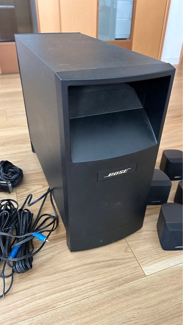 Bose サブウーファーとスピーカーセット