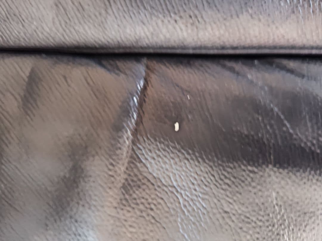 トリプルスターニトリフリオ KD黒レザー本革2人掛けソファ