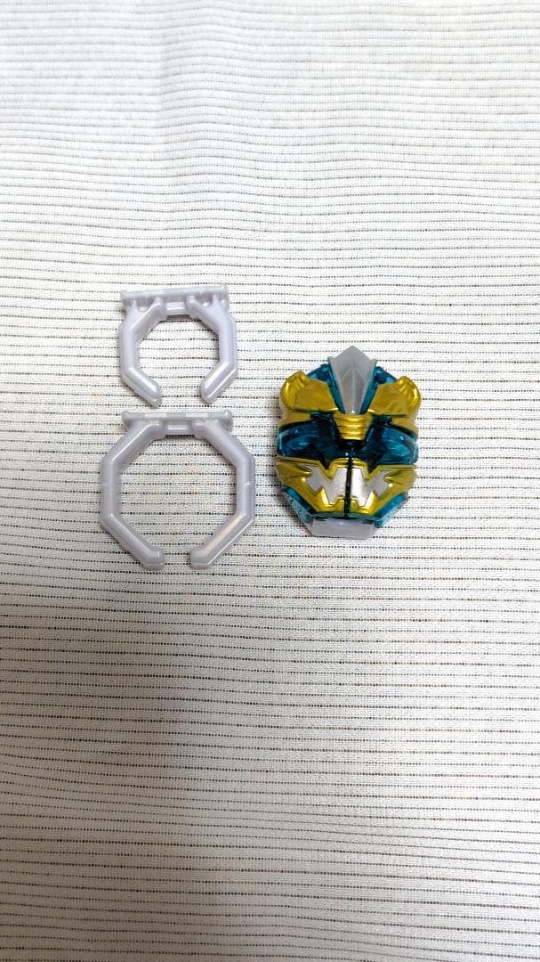 箱あり　ＤＸグーデバーン　ゴジュウジャー