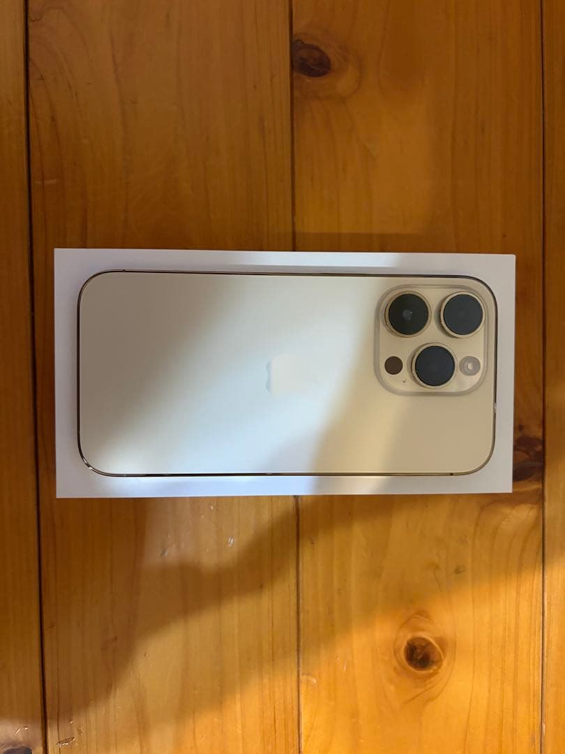 か*ん様 iPhone 14 Pro ゴールド 本体 1TB SIMフリー　Ap