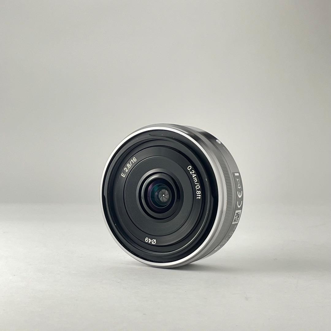 【美品・返品保証 】Sony SEL16F28 単焦点 パンケーキレンズ