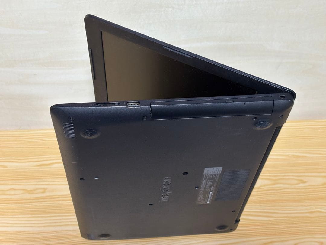 DELL ノートPC i5 8250U 4GB SSD128GB