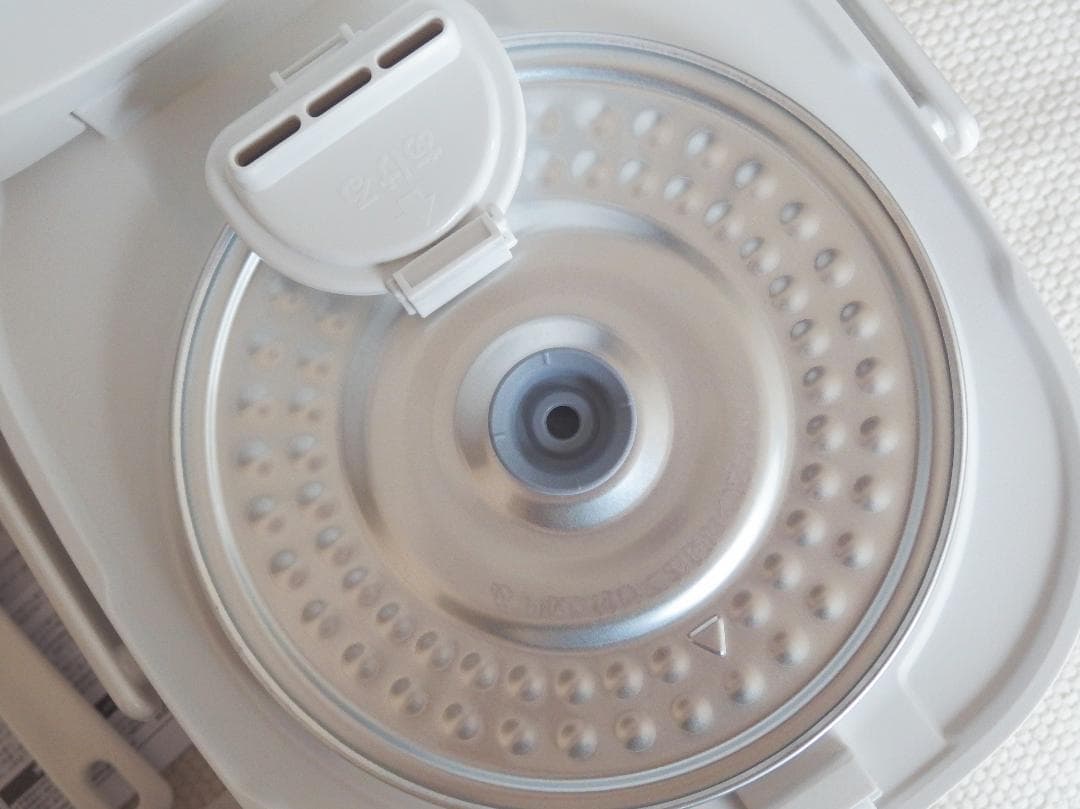 SHARP マイコン炊飯器 3合炊き KS-CF05A-B-W 202